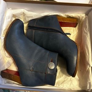 Christian Louboutin Janis Boot 85 Calf/Cuoio Heel